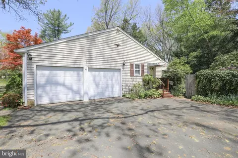 72 Bennett Dr, Doylestown, PA 18901 photo 30