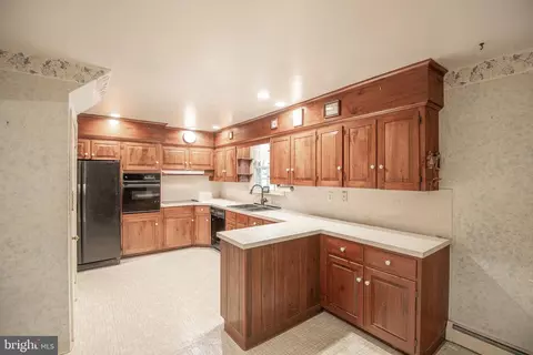 72 Bennett Dr, Doylestown, PA 18901 photo 7