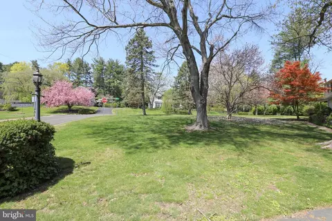 72 Bennett Dr, Doylestown, PA 18901 photo 21