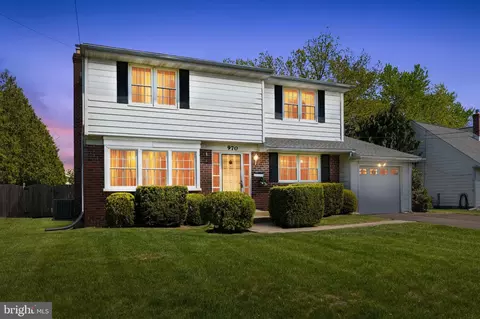 970 Mueller Rd, Warminster, PA 18974