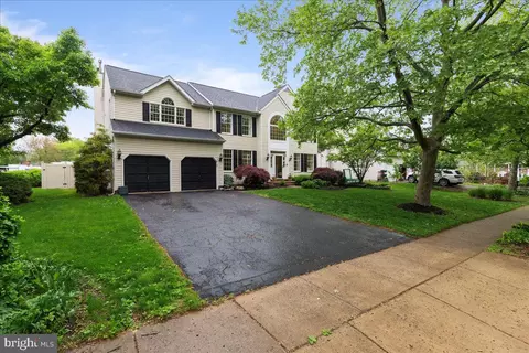 4 Steeplechase, Doylestown, PA 18901