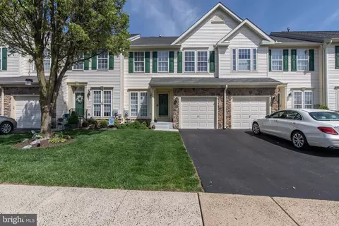 755 Wisteria Dr, Warrington, PA 18976
