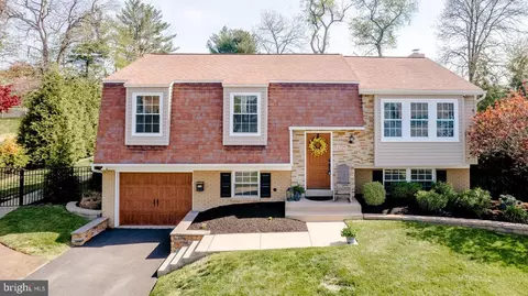 1729 Palomino Dr, Warrington, PA 18976