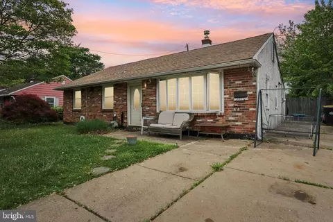 2638 Bellview Dr, Bensalem, PA 19020