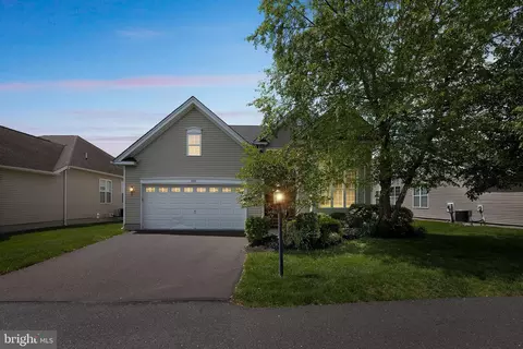 199 Roosevelt Dr, Yardley, PA 19067