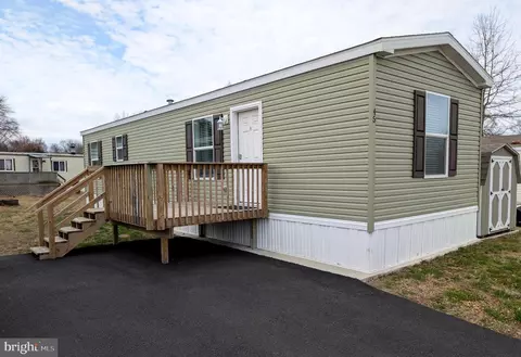 45 4015 Center Hl, Quakertown, PA 18951