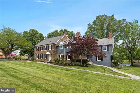 4285 Applebutter Rd, Perkasie, PA 18944