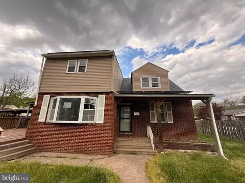 4703 Fayette Dr, Bristol, PA 19007