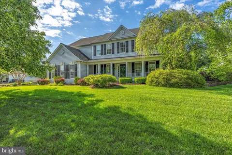 6 Hansel Rd, Newtown, PA 18940