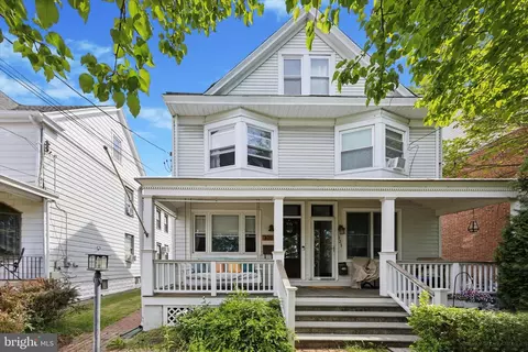 323 Jefferson Ave, Bristol, PA 19007
