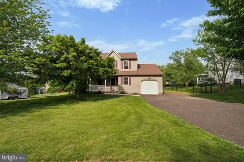 447 Wyckford Way, Perkasie, PA 18944
