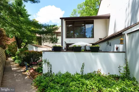 4 Arden Way, New Hope, PA 18938