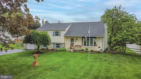 103 Holly Rd, Southampton, PA 18966