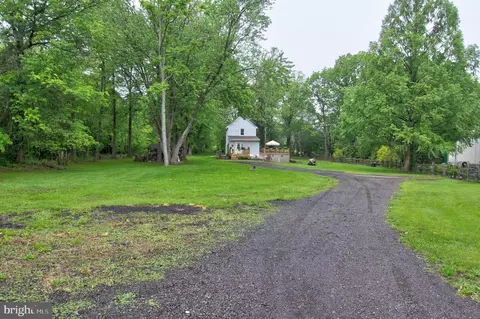 Exterior - 2174 Long Ln, Jamison, PA 18929 photo 8 of 8