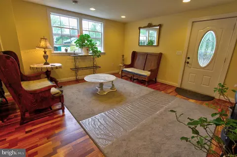 Entry Way - 2174 Long Ln, Jamison, PA 18929 photo 1 of 6