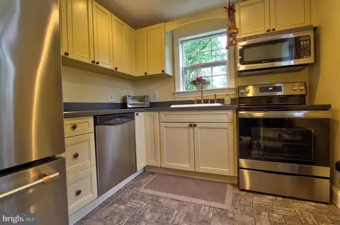 Other - 2174 Long Ln, Jamison, PA 18929 photo 8 of 11