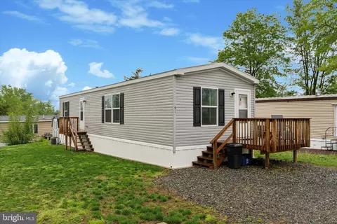 91 Ridge Rd, Quakertown, PA 18951