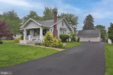 25 Cornell Ave, Churchville, PA 18966