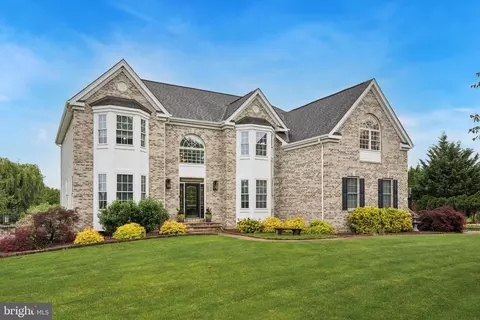 216 Cecelia Acres, Ivyland, PA 18974