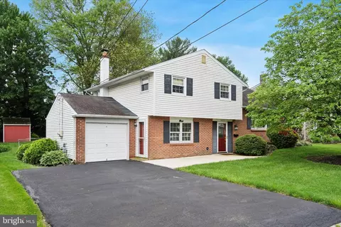 452 Silver Ave, Southampton, PA 18966