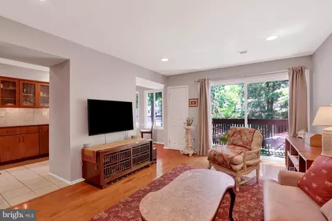 2-12 Aspen Way, Doylestown, PA 18901