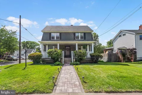 7001 Radcliffe St, Bristol, PA 19007