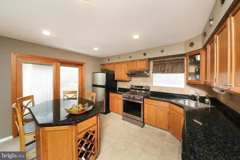 4192 Jester Ln, Doylestown, PA 18902 photo 6