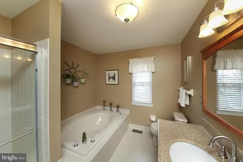 4192 Jester Ln, Doylestown, PA 18902 photo 12