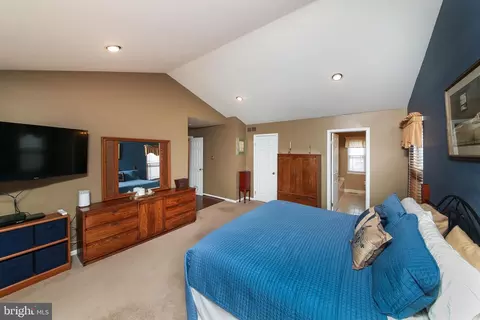 4192 Jester Ln, Doylestown, PA 18902 photo 11