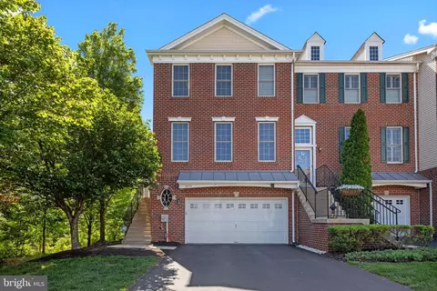 3073 E Dorchester St, Furlong, PA 18925