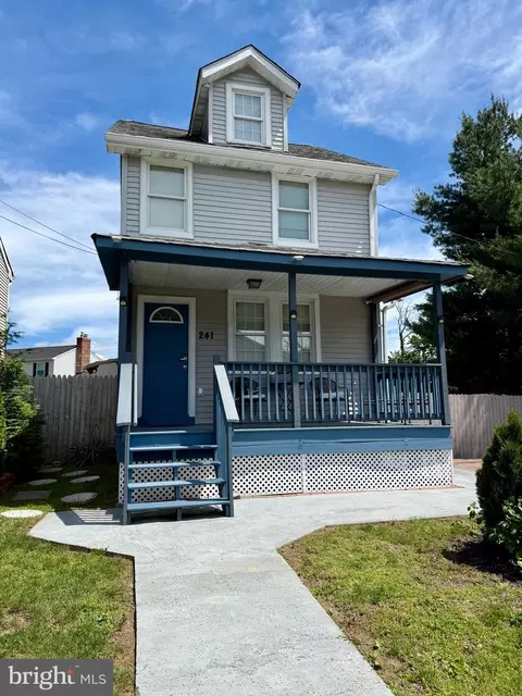 241 Robertson Ave, Morrisville, PA 19067