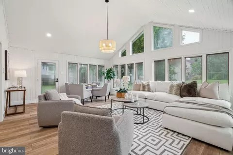 134 Knights Bridge Dr, Yardley, PA 19067