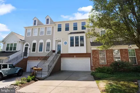 12 Charter Oak Ct, Doylestown, PA 18901