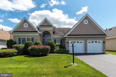 39 Nathaniel, Holland, PA 18966