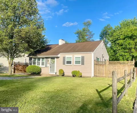 965 Willopenn Dr, Southampton, PA 18966