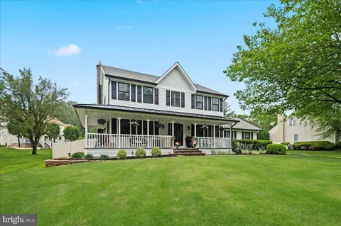 105 South Dr, Newtown, PA 18940