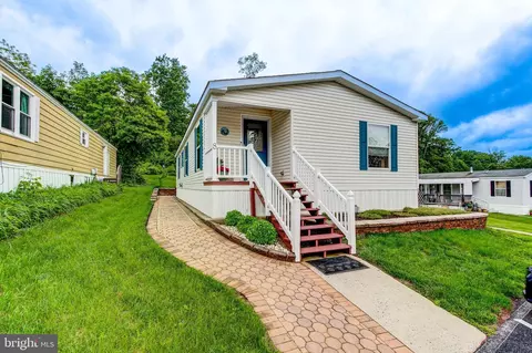 365 E Cherry Rd #LOT 8, Quakertown, PA 18951