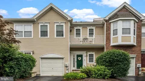 32 Tankard Ln, Washington Crossing, PA 18977