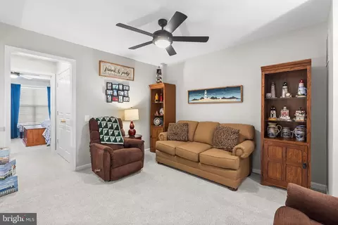 Entry Way - 48 Avalon Ct #2301, Doylestown, PA 18901 photo 5 of 6