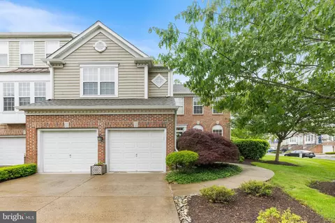 48 Avalon Ct #2301, Doylestown, PA 18901