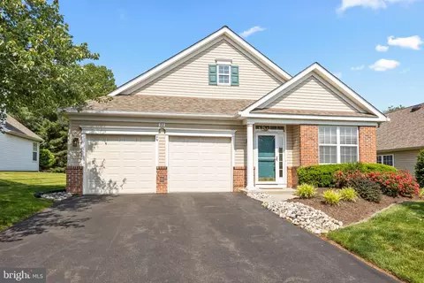 22 Goldfields Ave, Langhorne, PA 19047