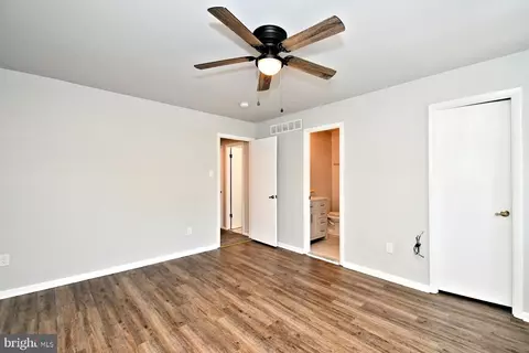 906 Clover Pl, Warminster, PA 18974 photo 23
