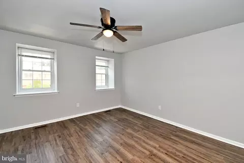 906 Clover Pl, Warminster, PA 18974 photo 21