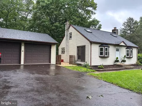 601 Oak St, Telford, PA 18969