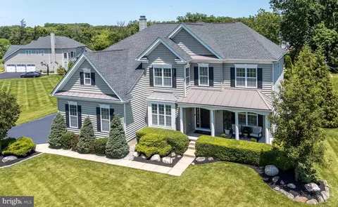 115 Chestnut Ln, Sellersville, PA 18960