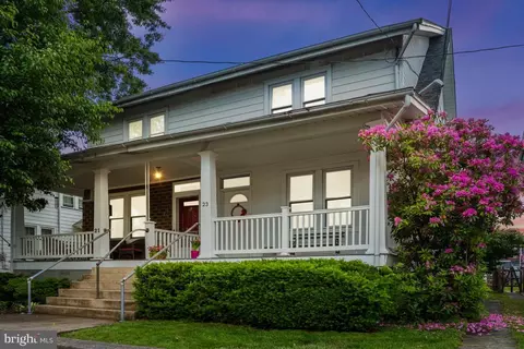 23 S 7th St, Quakertown, PA 18951