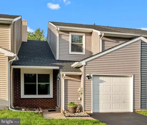 292 Marble Ct, Yardley, PA 19067