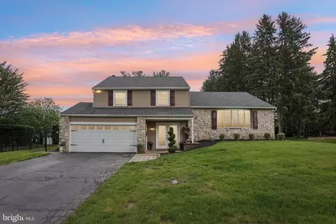 62 White Hurst Dr, Richboro, PA 18954