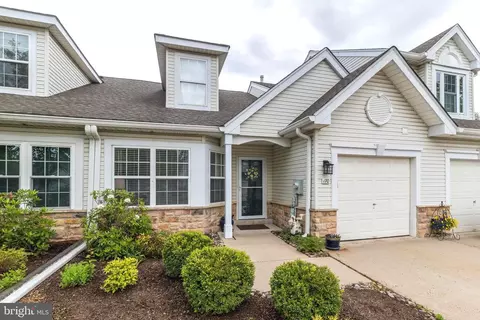 170 Progress Dr, Doylestown, PA 18901