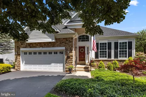 230 Bobwhite Rd, New Hope, PA 18938